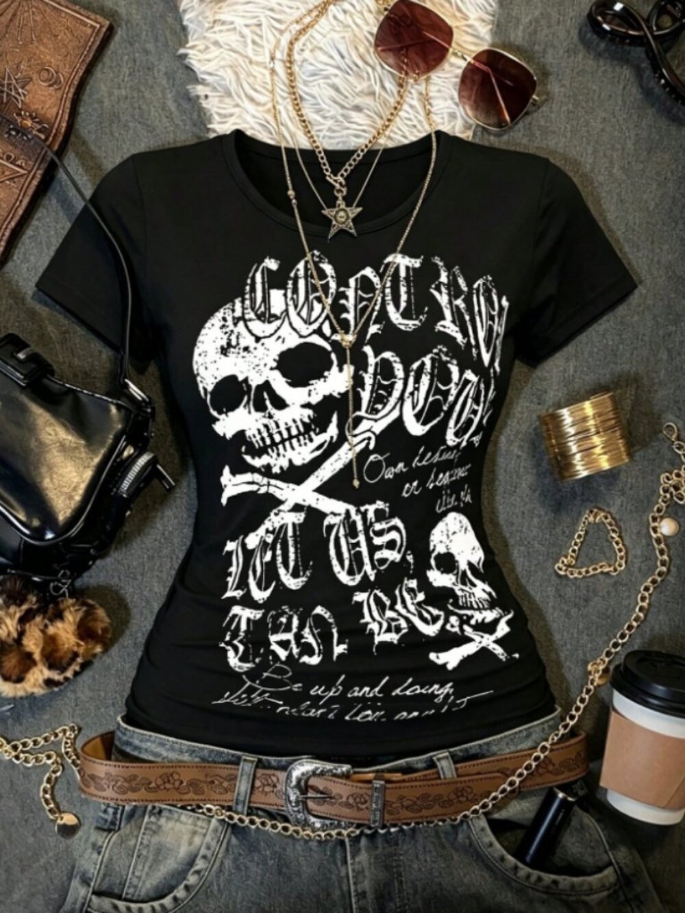 🖤 Black Skull T-Shirt